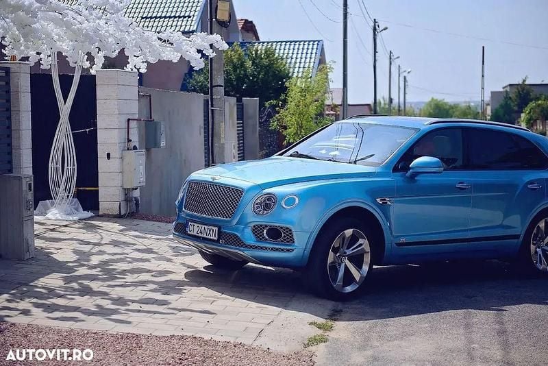 Albastru Utilizat 2017 Bentley Bentayga SUV | 88.000 EUR - Imagine 1/4