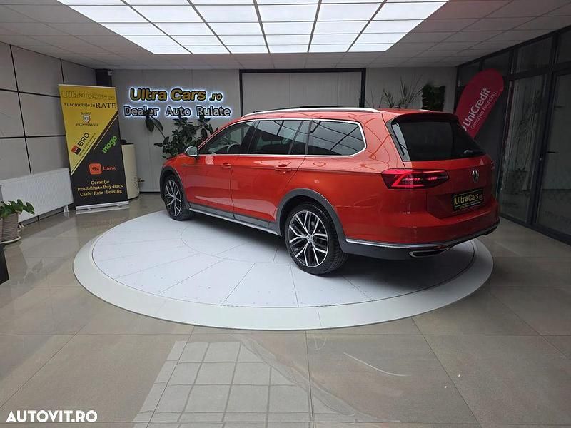 Second-hand VW Passat Alltrack 150 CP (110 kW) 2016 Culoarerosu Break