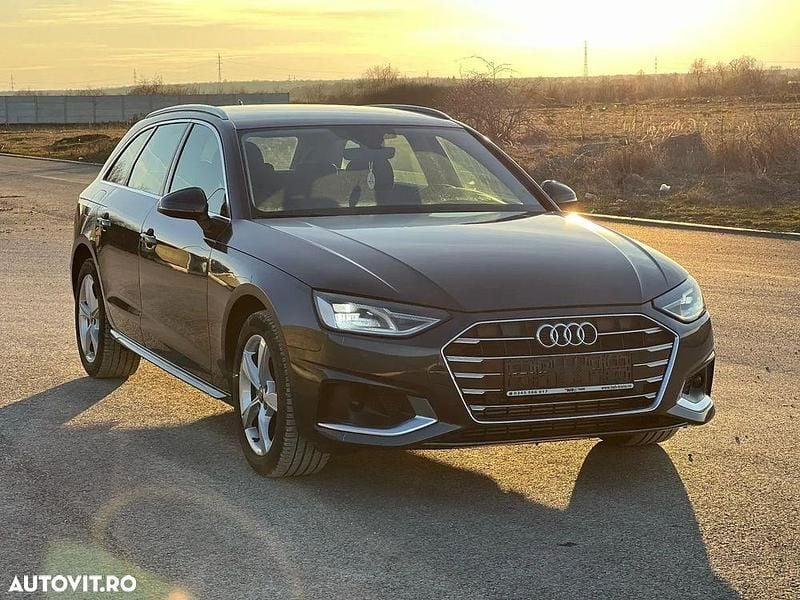 Second-hand Audi A4 150 CP (110 kW) 2024 Culoarenegru Break