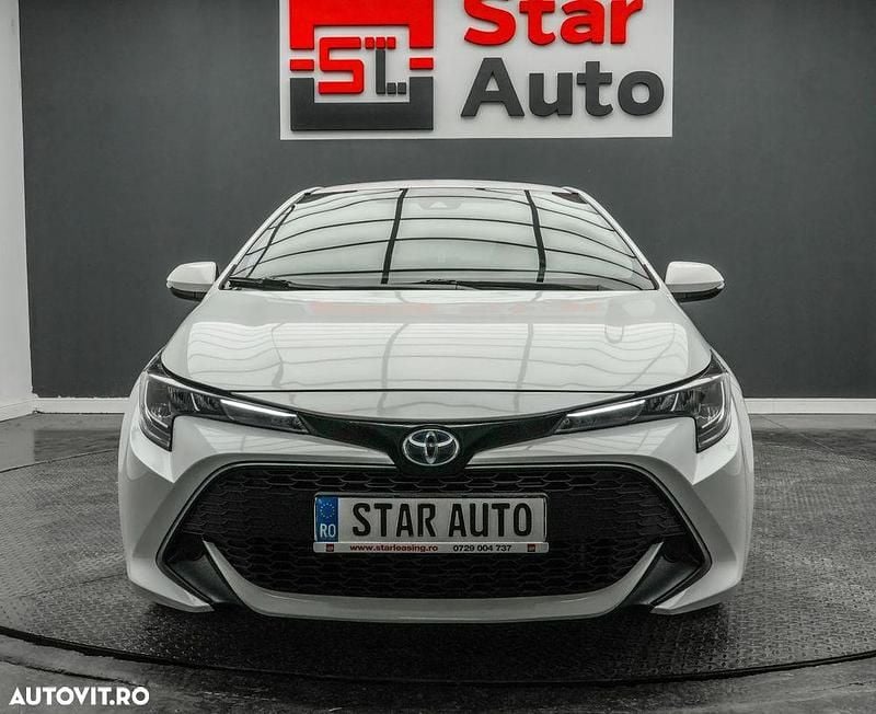 Second-hand Toyota Corolla 122 CP (89 kW) 2021 Culoarealb Break