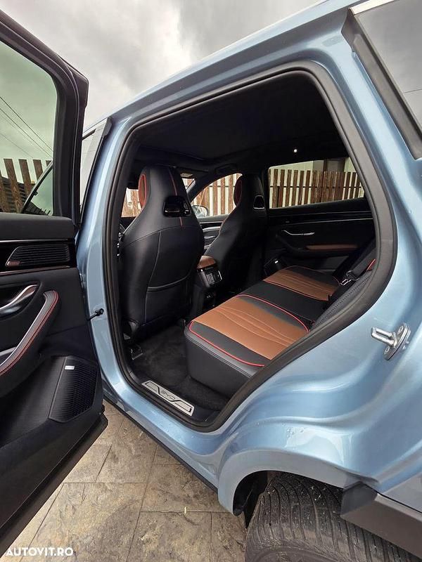 Second-hand BYD Seal U Boost 217 CP (159 kW) 2025 Culoarealbastru SUV