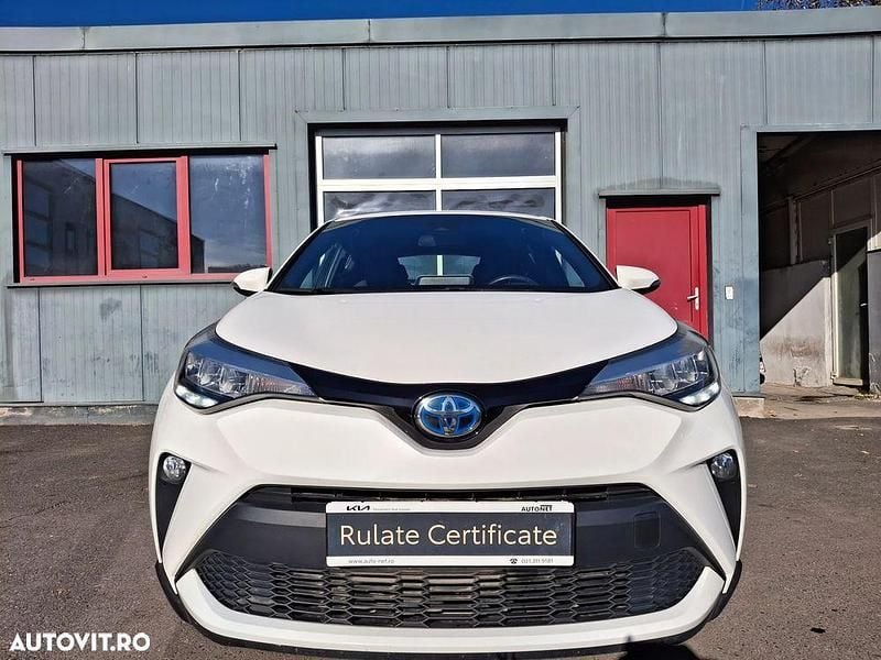 Second-hand Toyota C-HR 122 CP (89 kW) 2020 Culoarealb SUV