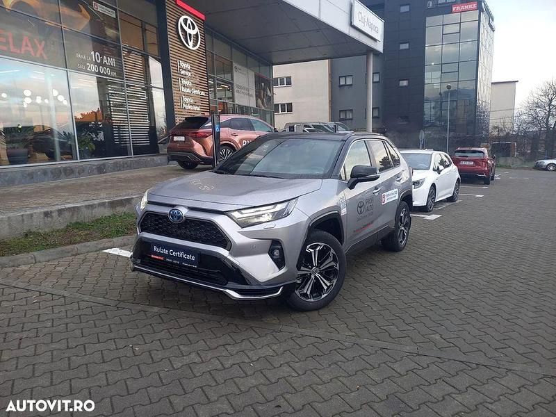 Culoareargint Nouă 2025 Toyota RAV4 Hybrid Style SUV | 51.901 EUR - Imagine 1/4