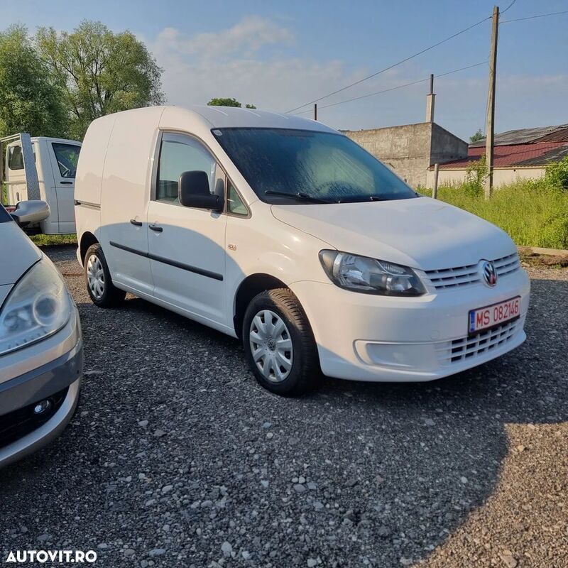 Alb Utilizat 2013 VW Caddy Edition Monovolum | 4.800 EUR (Preț bun) - Imagine 1/4