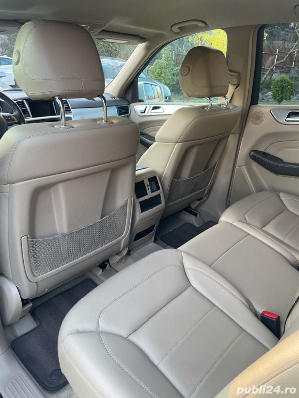 Second-hand Mercedes ML350 231 CP (169 kW) 2012 Alb SUV