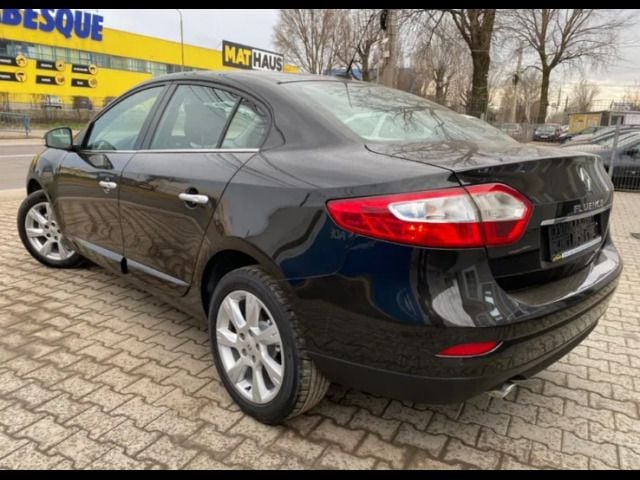 Second-hand Renault Fluence 80 kW (110 CP) 2012 Negru Berlinǎ