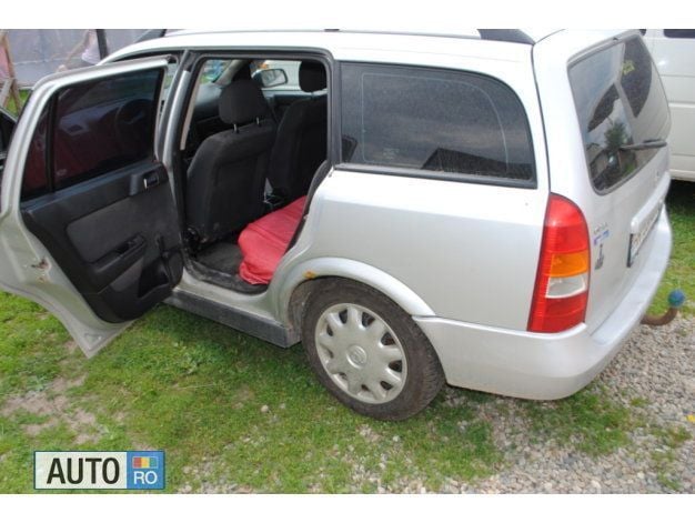 Gri Utilizat 2002 Opel Astra Break | 1.300 EUR (Puțin scump) - Imagine 1/3