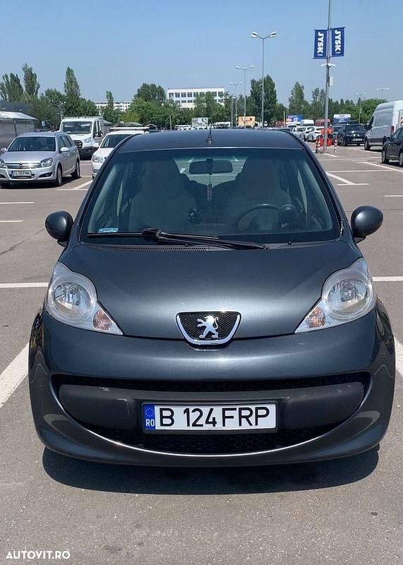 Second-hand Peugeot 107 Filou 68 CP (50 kW) 2007 Culoaregri Hatchback