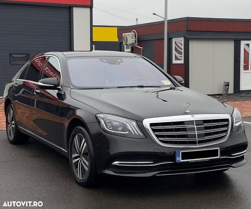 Culoarenegru Utilizat 2018 Mercedes S350 Berlinǎ | 39.990 EUR (Super Preț) - Imagine 1/4