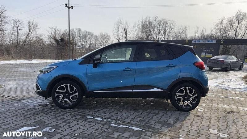 Second-hand Renault Captur Dynamique 90 CP (66 kW) 2014 Culoarealbastru SUV
