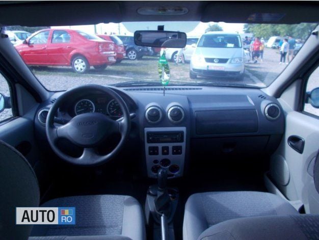 Second-hand Dacia Logan 90 CP (66 kW) 2008 Albastru Berlinǎ