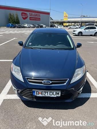 Albastru Utilizat 2014 Ford Mondeo Berlinǎ | 5.700 EUR - Imagine 1/4