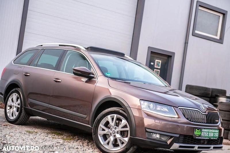 Second-hand Skoda Octavia 184 CP (135 kW) 2015 Culoaremaro Break