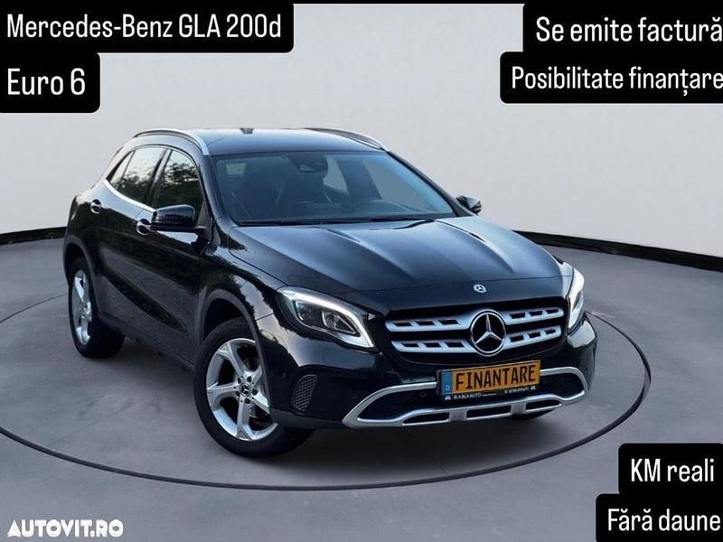 Culoarenegru Utilizat 2019 Mercedes GLA200 Style SUV | 17.500 EUR (Preț OK) - Imagine 1/4