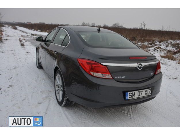 Second-hand Opel Insignia 163 CP (119 kW) 2012 Gri Berlinǎ