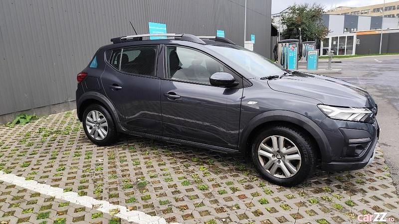 Gri Utilizat 2021 Dacia Sandero Stepway Hatchback | 9.000 EUR (Preț bun) - Imagine 1/4