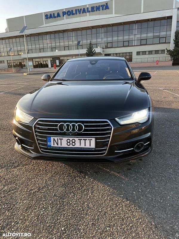 Second-hand Audi A7 272 CP (200 kW) 2015 Culoarenegru Hatchback