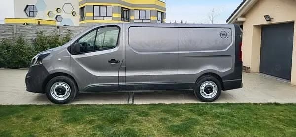 Second-hand Opel Vivaro 120 CP (88 kW) 2019 Monovolum