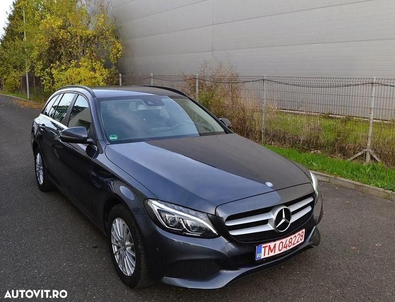 Culoaregri Utilizat 2015 Mercedes C200 Break | 10.600 EUR (Preț OK) - Imagine 1/4