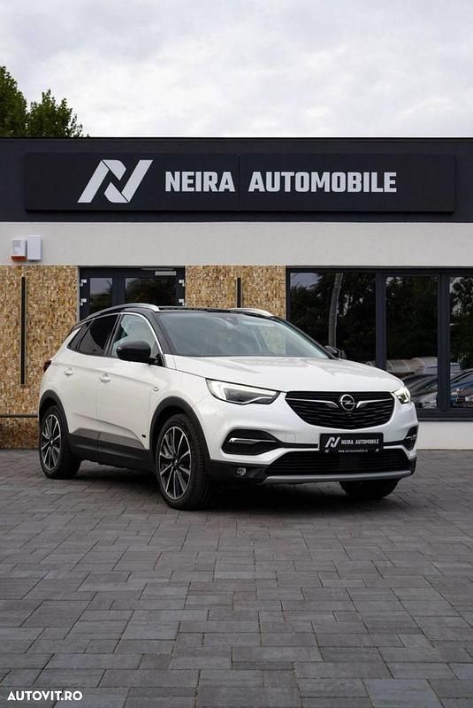 Culoarealb Utilizat 2020 Opel Grandland X SUV | 16.550 EUR - Imagine 1/4