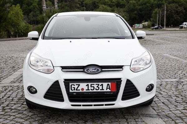 Alb Utilizat 2012 Ford Focus Hatchback | 4.150 EUR (Preț OK) - Imagine 1/4
