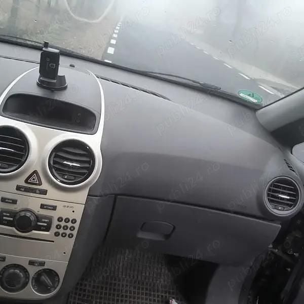 Albastru Utilizat 2008 Opel Corsa Hatchback | 1.500 EUR (Super Preț) - Imagine 1/4