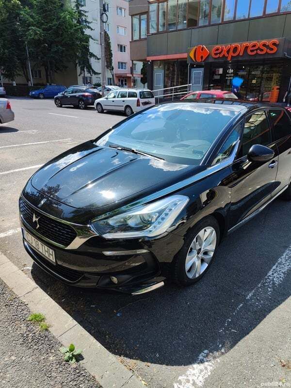 Negru Utilizat 2017 DS Automobiles DS5 Hatchback | 10.800 EUR - Imagine 1/4