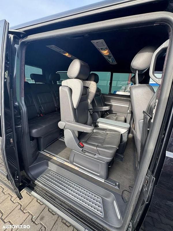 Second-hand VW Transporter 174 CP (127 kW) 2007 Culoarenegru Van