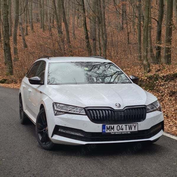 Alb Utilizat 2021 Skoda Superb Break | 17.850 EUR (Preț OK) - Imagine 1/4