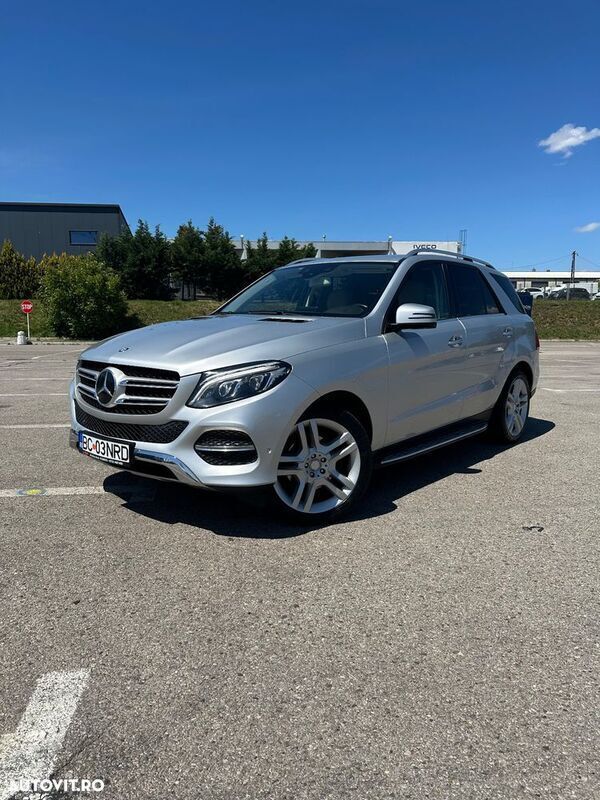 Argint Utilizat 2016 Mercedes GLE350 SUV | 29.900 EUR (Scump) - Imagine 1/4