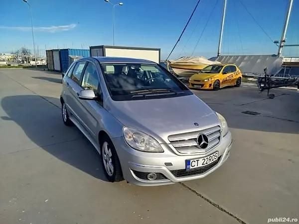 Second-hand Mercedes B180 120 CP (88 kW) 2010 Monovolum