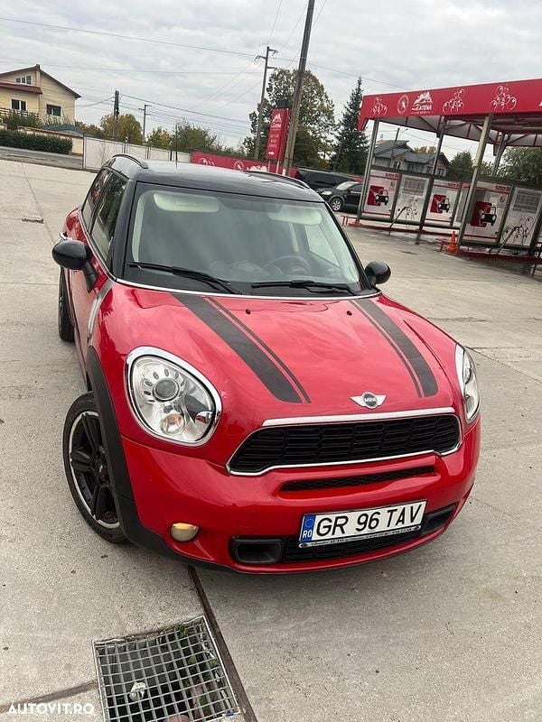 Culoarerosu Utilizat 2012 Mini Countryman SUV | 6.800 EUR (Preț OK) - Imagine 1/4