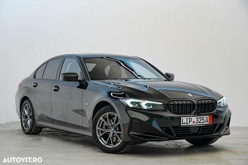 Culoarenegru Utilizat 2023 BMW 320e Sport Line Berlinǎ | 26.499 EUR (Super Preț) - Imagine 1/4