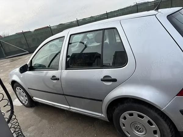 Second-hand VW Golf IV 105 CP (77 kW) 2001 Break
