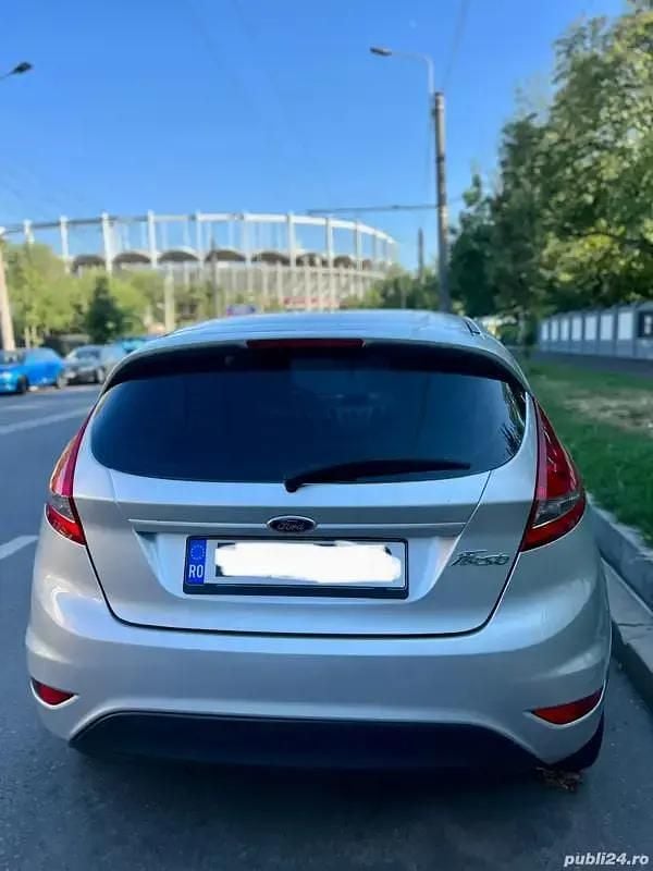 Second-hand Ford Fiesta 70 CP (51 kW) 2012 Hatchback