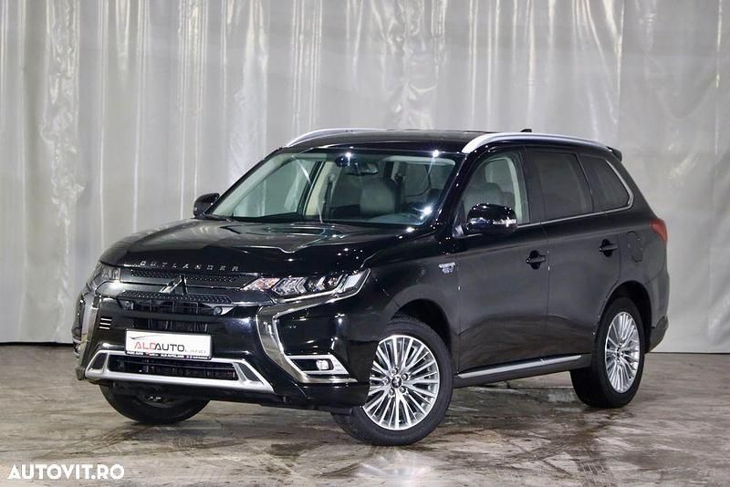 Culoarenegru Utilizat 2019 Mitsubishi Outlander P-HEV Instyle SUV | 16.800 EUR (Preț OK) - Imagine 1/4