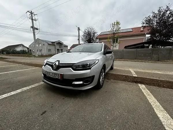Gri Utilizat 2015 Renault Mégane III Berlinǎ | 7.200 EUR - Imagine 1/4