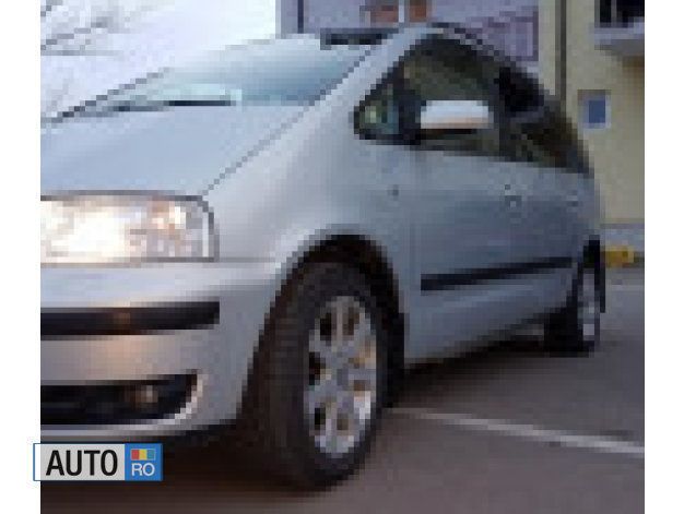 Second-hand VW Sharan 116 CP (85 kW) 2002 Gri Monovolum