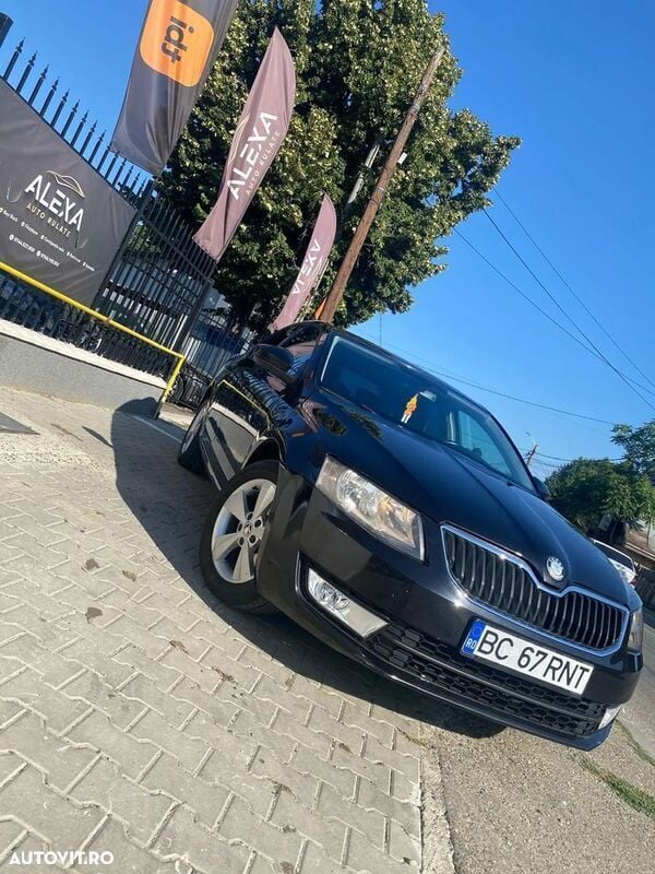Negru Utilizat 2015 Skoda Octavia Active Berlinǎ | 6.299 EUR (Super Preț) - Imagine 1/4