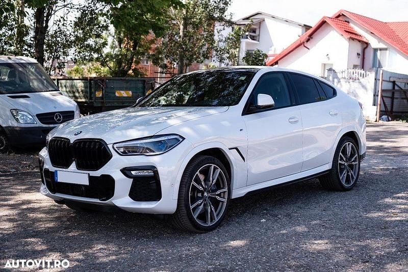 Culoarealb Utilizat 2020 BMW X6 Sport Line SUV | 59.999 EUR - Imagine 1/4