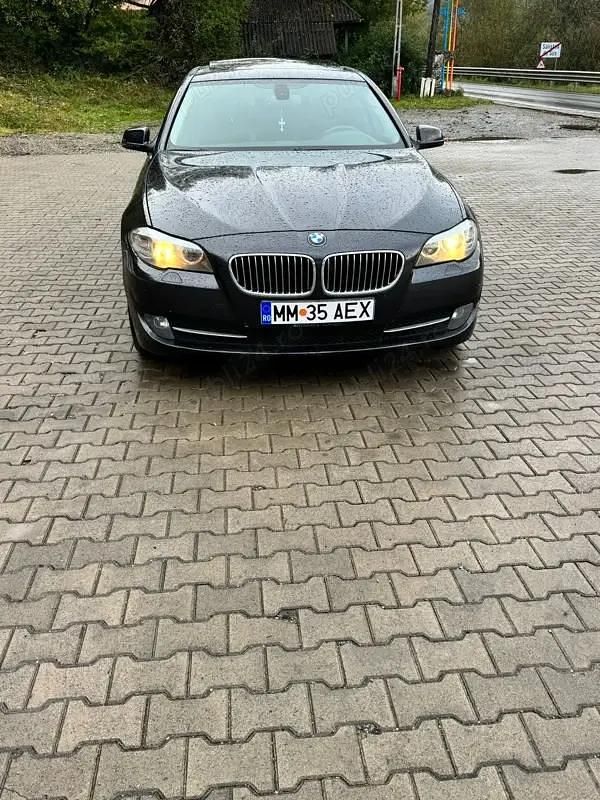 Utilizat 2012 BMW 520 Berlinǎ | 8.000 EUR (Preț bun) - Imagine 1/4