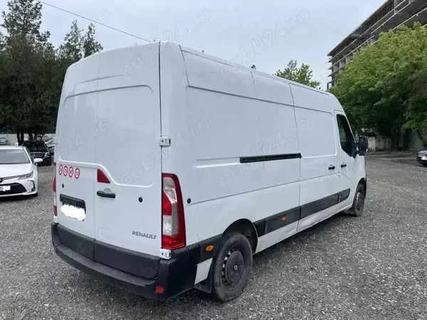 Second-hand Renault Master 136 CP (100 kW) 2020 Alb Van