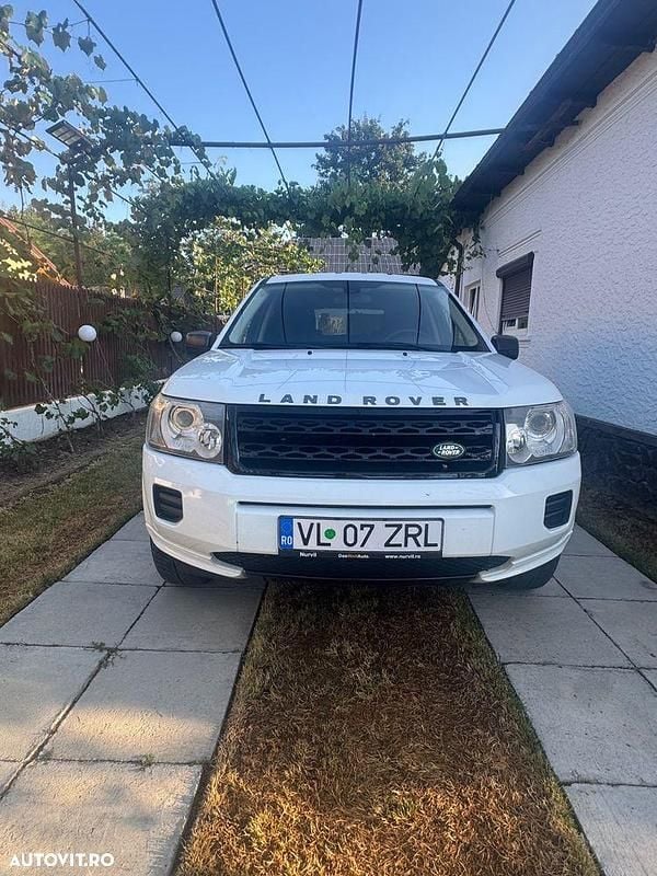 Culoarealb Utilizat 2011 Land Rover Freelander 2 SUV | 6.999 EUR (Preț bun) - Imagine 1/4