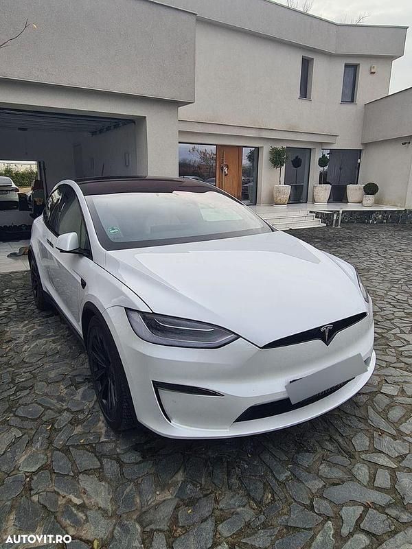 Second-hand Tesla Model X 14 kW (20 CP) 2022 Culoarealb SUV