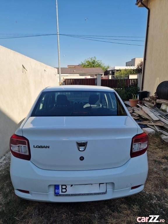 Second-hand Dacia Logan 73 CP (53 kW) 2016 Alb Berlinǎ