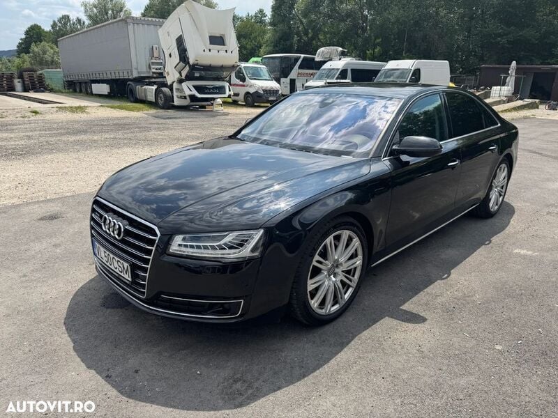 Negru Utilizat 2014 Audi A8 Berlinǎ | 20.000 EUR - Imagine 1/4