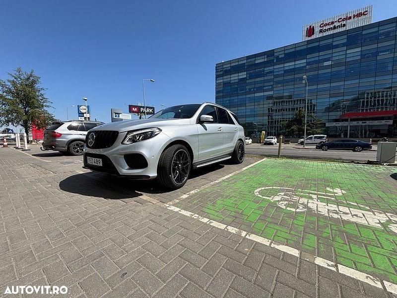 Culoareargint Utilizat 2016 Mercedes GLE350 AMG line SUV | 37.000 EUR (Preț OK) - Imagine 1/4
