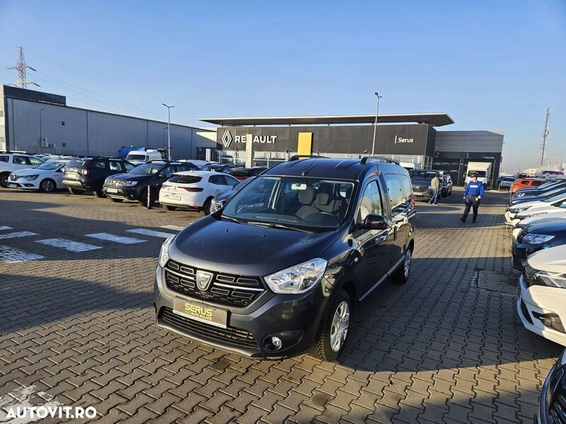 Gri Utilizat 2020 Dacia Dokker Lauréate Van | 13.490 EUR (Scump) - Imagine 1/4