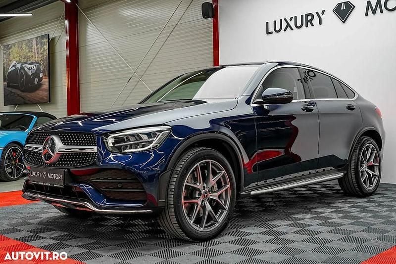 Culoarealbastru Utilizat 2020 Mercedes 200 AMG line Coupe | 40.535 EUR (Preț OK) - Imagine 1/4