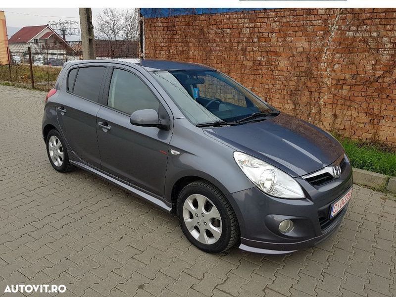 Văndută Hyundai i20  mașini secondhand de vânzare